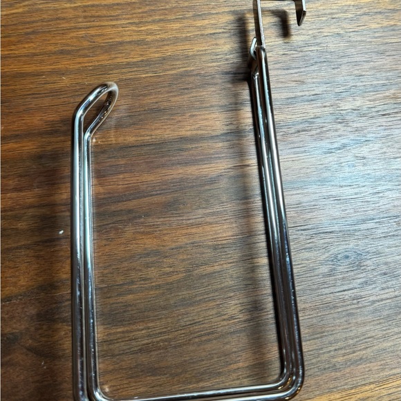 Over the Tank/Door Chrome Toilet Paper Holder. New - Picture 4 of 6